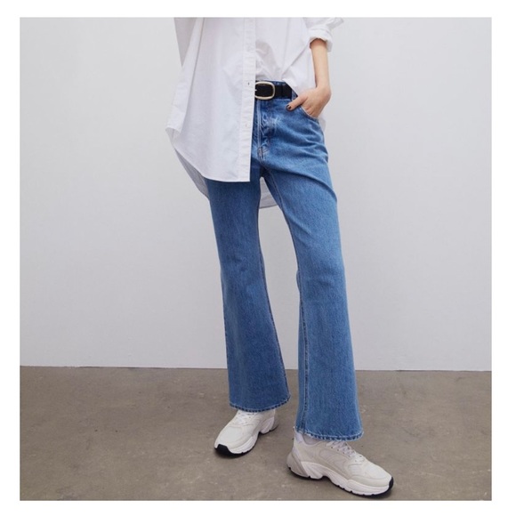 H&M Flared High Ankle Jeans - Picture 3 of 6
